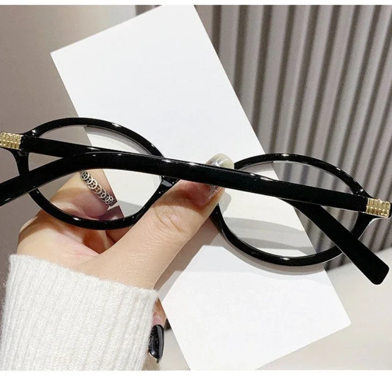 Vintage Oval Frame Myopia Glasses for Women Men Anti Blue Light Near Sight Eyeglasses KoreanStyle Unisex Fashionable Eyewear 251014