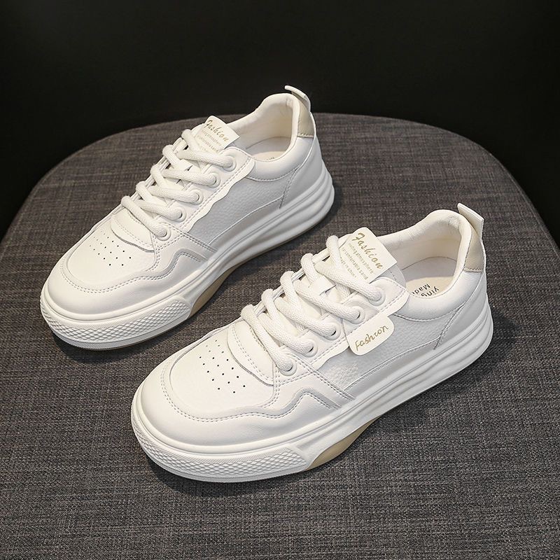 2025 New Women's Breathable White Female Students Ins Korean Edition Versatile Thick Soled Sports And Leisure Board Trendy Shoes