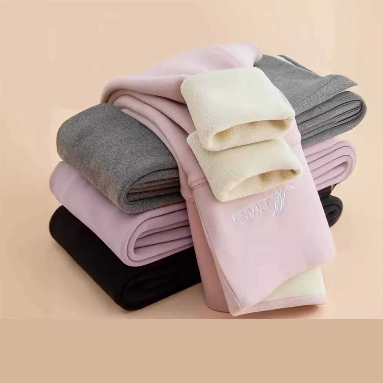 Women Winter Leggings Warm Leggins High Waist Solid Color Velvet Women Thickened Velvet Leggings Stretchy Black LeggingsT251016