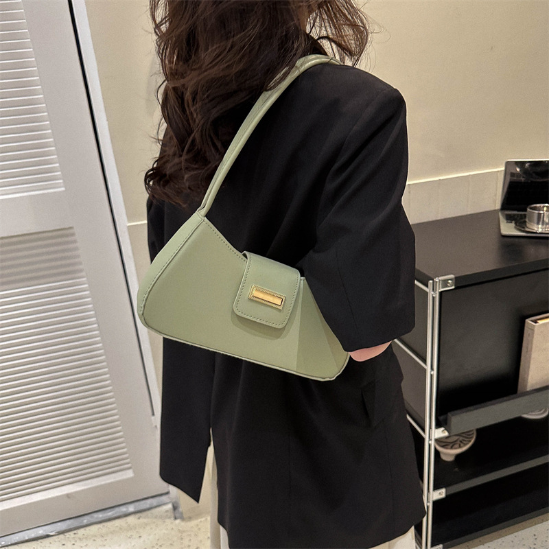 Luxury Bag 2025 New Fashion Women's Bag French Style Minimalist Solid Color Crossbody Bag, Versatile Shoulder Underarm Baguette Purse with High-E