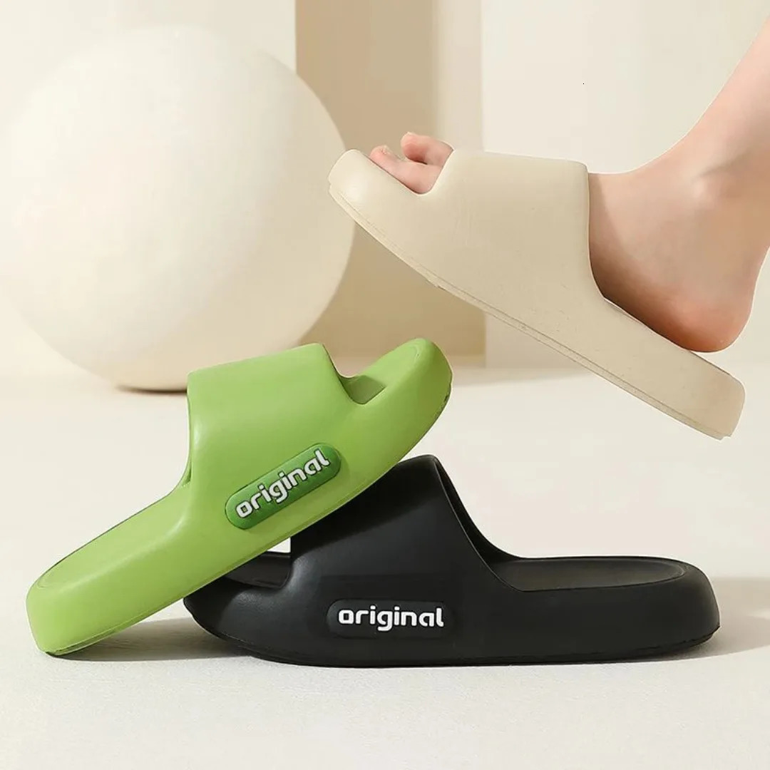 Summer Platform Cloud Slippers Women Comfy Solid Color Soft Sole EVA Pillow Slides Woman Couple Non Slip Beach Flip Flops 251008