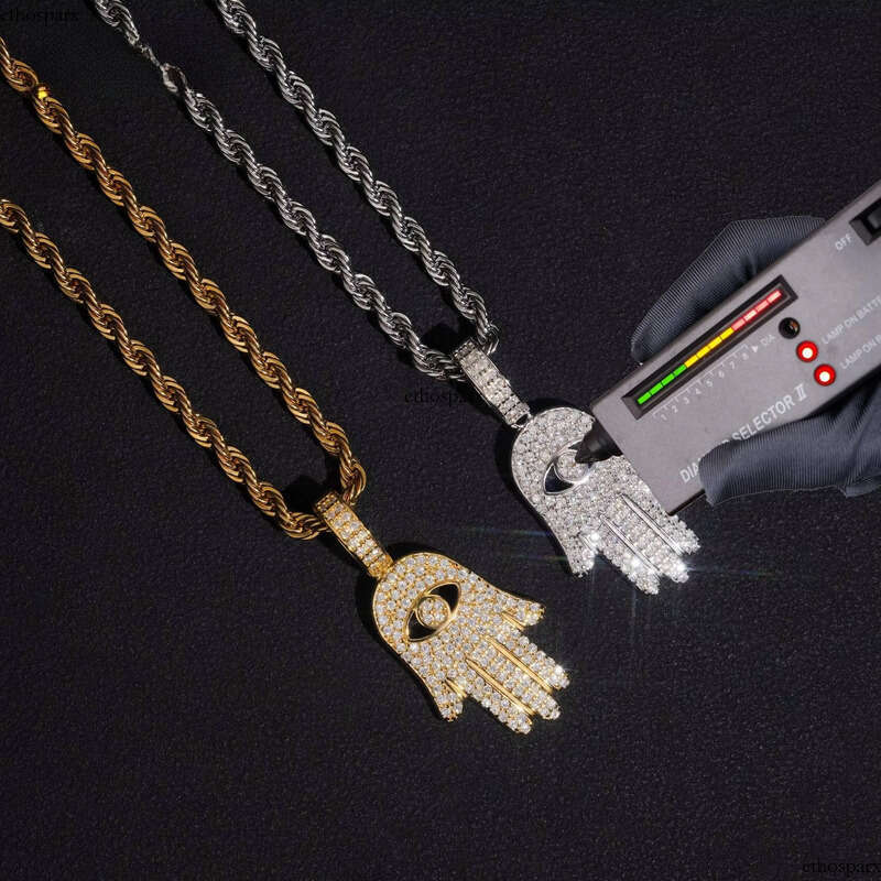 Wholesale Hip Hop Jewelry for Gift Hamsa Hand Custom Iced Out Fashion Sier VVS Moissanite Dia Lucky Pendant