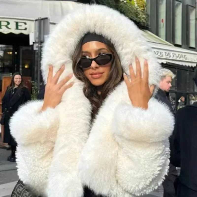 2025 Women Short Hooded Faux Fur Coat Korean Style with Fur Wool Blend Winter Outwear Highwaisted Faux Fur Fluffy Coats Tops W251016