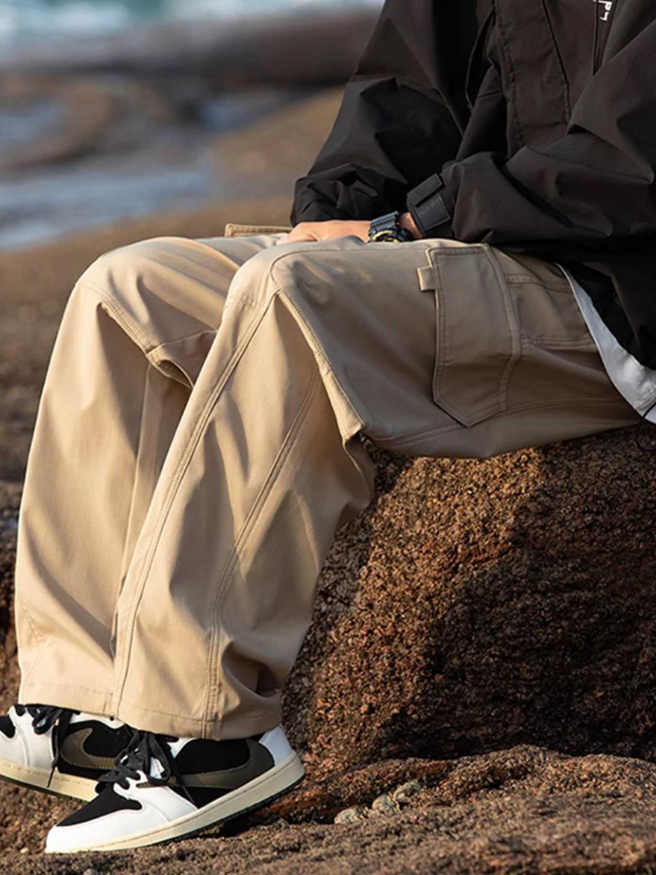 intage Harajuku Oversized Cargo Parachute Pants Spring Autumn Men Y2k Hip Hop Wide Leg Joggers Baggy Fashion Casual Sweatpants J251203