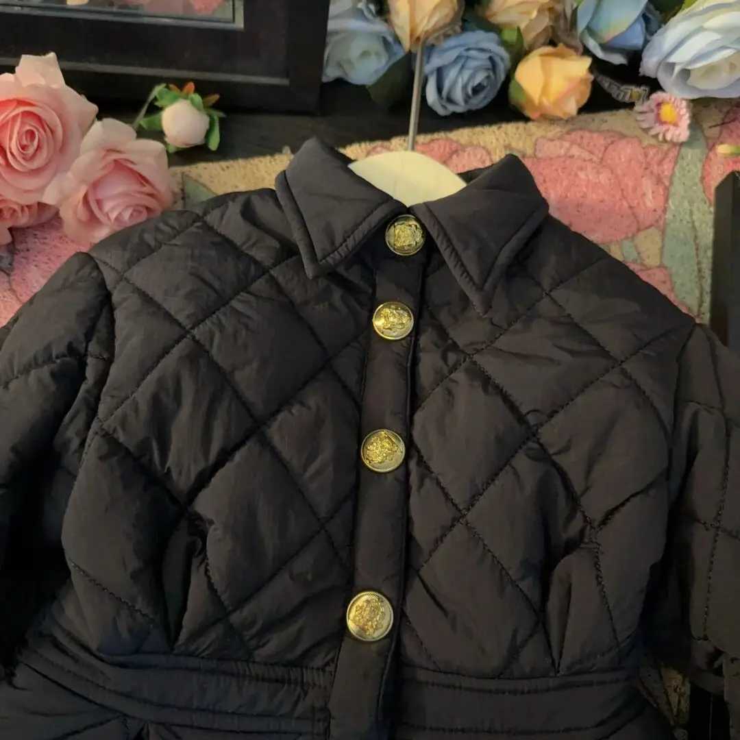 Girls Jacket New Childrens Western style Cotton Jacket with Thick Collar and Velvet for Warm WinterT251016