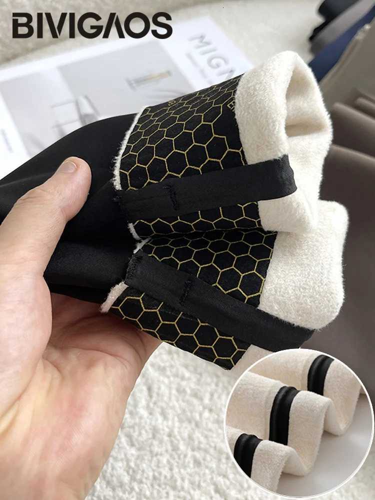 BIVIGAOS New Autumn Winter Cashmere Velvet Shark Leggings Women Red Notrace Thickened High Waist Butt Lifting Warm LeggingsT251016