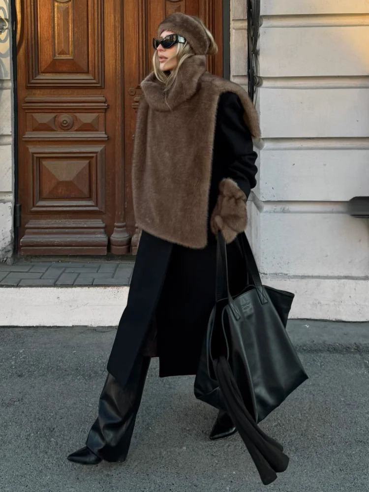 Fashion Faux Fur Vest Crop Top Women Elegant Solid Turtleneck Fluffy Short Tank Tops Winter Female Sleeveless Jacket Coat 251014