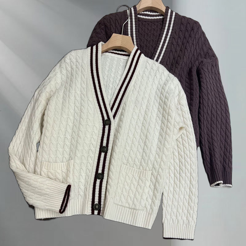 Luxury Designer Women's Cashmere Wool Knit Long Sleeve Cardigan Single Breasted V-Neck Embroidered Sweater Two Colors Fall Winter Loose Fit Cloth