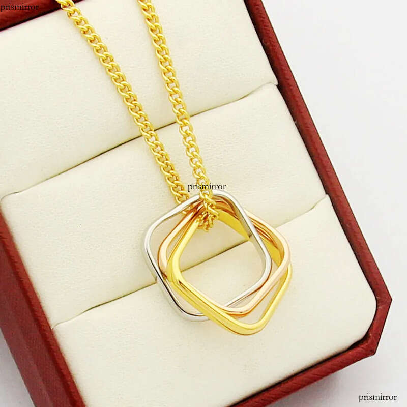 Jewlery Designer Gold Necklace Men Engagement Ring For Women
