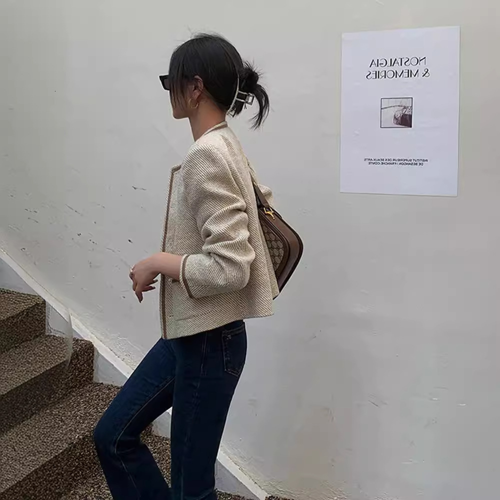 2025 Autumn/Winter New Top French Elegant Women's Social design Wool Coat Designer Jacket High end Feeling Exquisite Luxury Retro Multi functiona