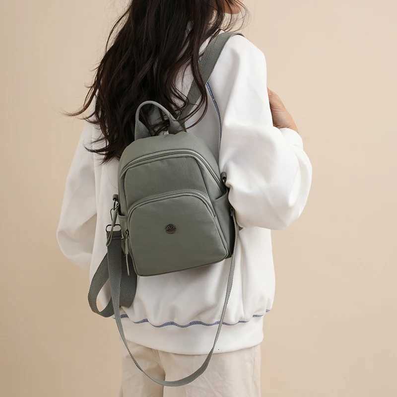 Koreanstyle Largecapacity Nylon Fabric Doubleshoulder Bag for Women Ins Lightweight Casual Commuting Backpack Simple SchooT251016