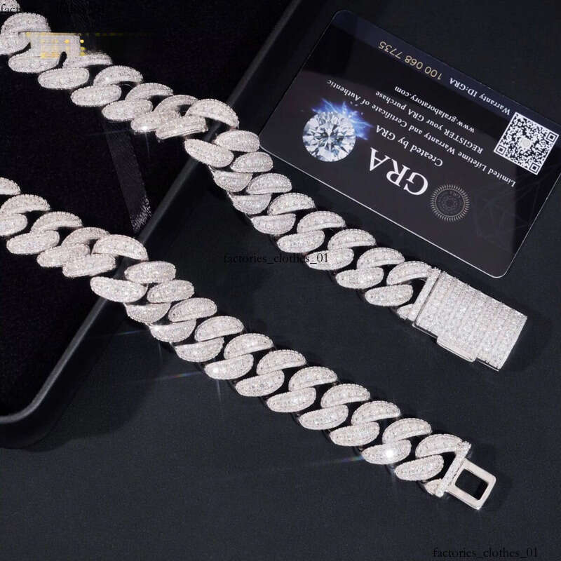 Mens Solid Heavy Iced Out Maimi Hip Hop 18mm Sier VVS Moissanite Cuban Link Chain