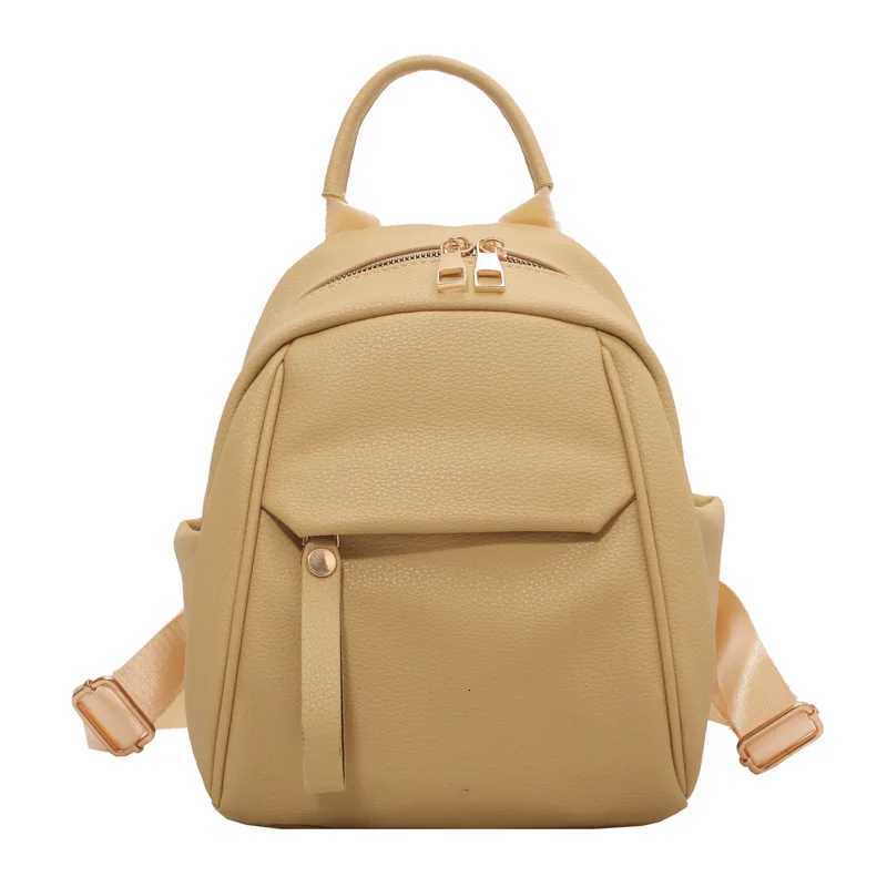 Casual Women Backpack Fashionable Versatile Class Bags for Girl Artistic Travel Small Backpack Cute Backpacks Back To School BagT251016