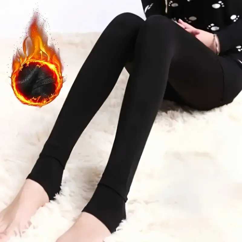 Winter Pearl Velvet Fleece Tights for Women Thickened Fleece Lined Leggings for Warmth and Cold Weather ComfortT251016