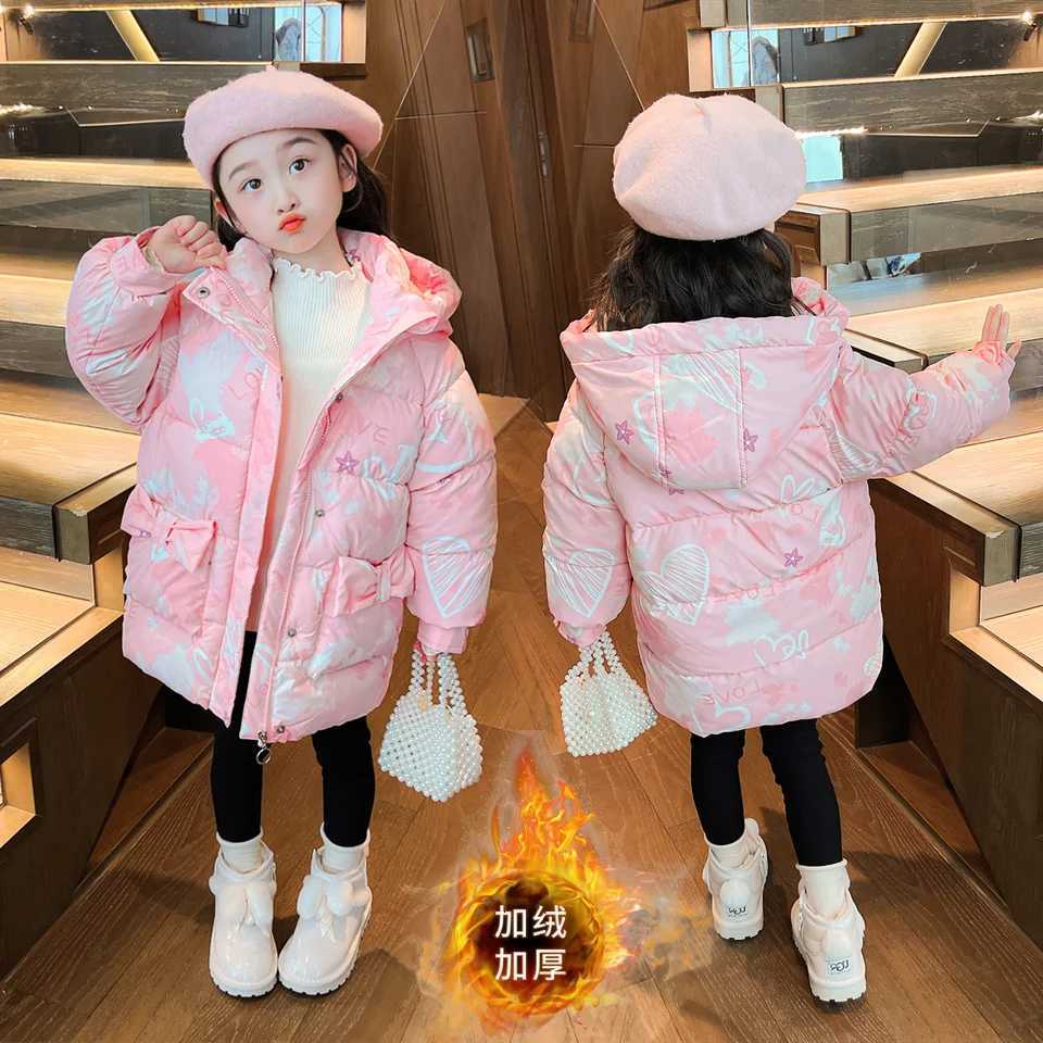 Girls Warm Down Cotton Jacket 2025 Winter Children Letter Heart Printed Hooded Coat Teen Windproof Skiing Suit Parka OuterwearT251016