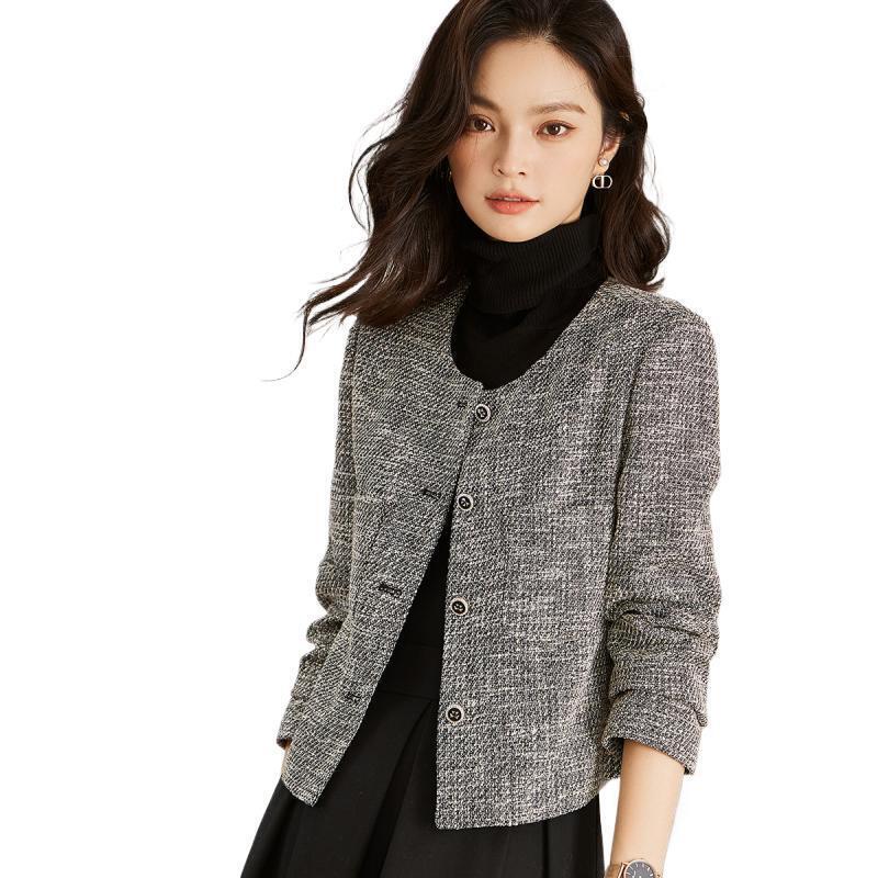 2025 autumn and design winter new tops, new women's coats, elegant designer jackets, simple autumn high-end tweed popular short tops, luxurious r