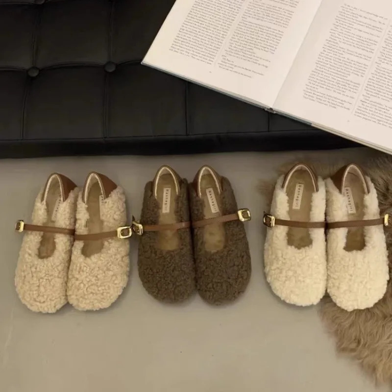 Style Fashion Women Ballet Laofer Flat Shoes Fashion Shallow Slip On Ladies Fur Mary Jane Shoes Soft Outdoor Granny Shoes 251013