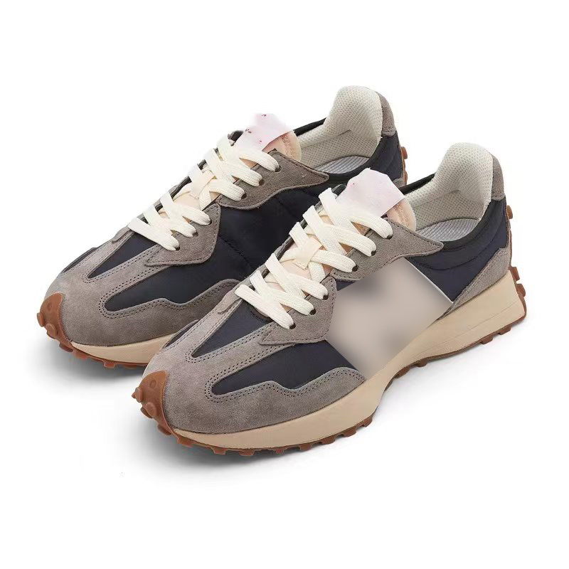 Designer running shoes in silver, black, white, metal, gold, rose, reflective, classic, fashionable, and outdoor sports shoes for runners