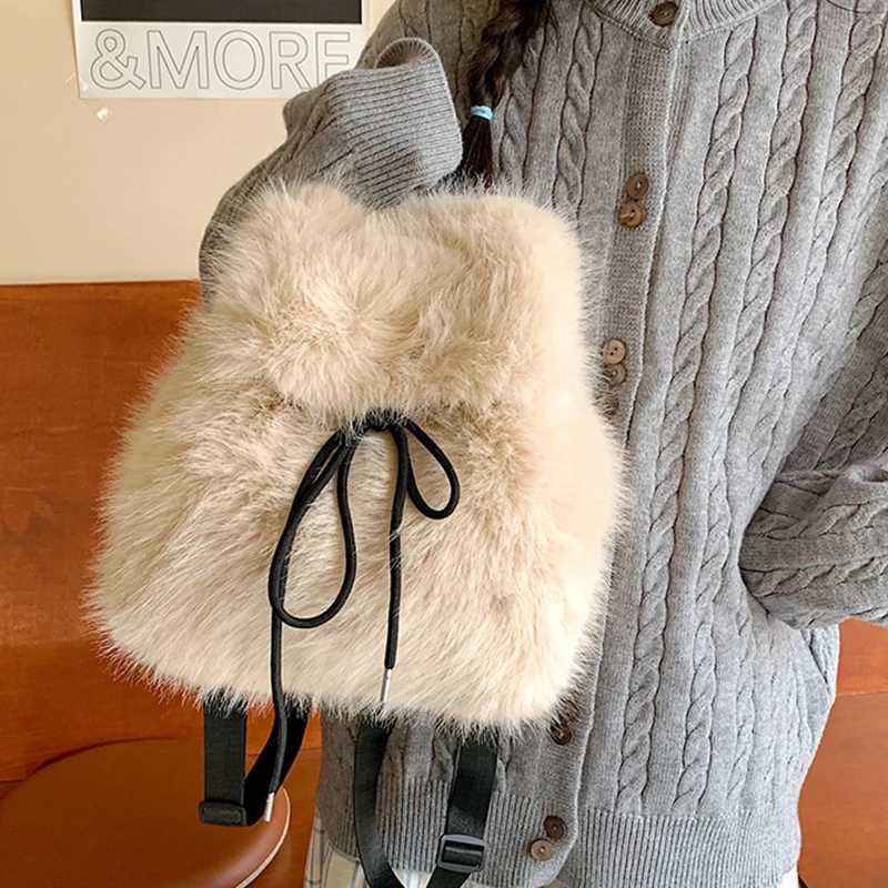 Winter Soft Plush Womens Backpack Solid Color Luxury Fake Fur Shoulder Handbag Fashionable Ladies Schoolbag for FemalesT251016