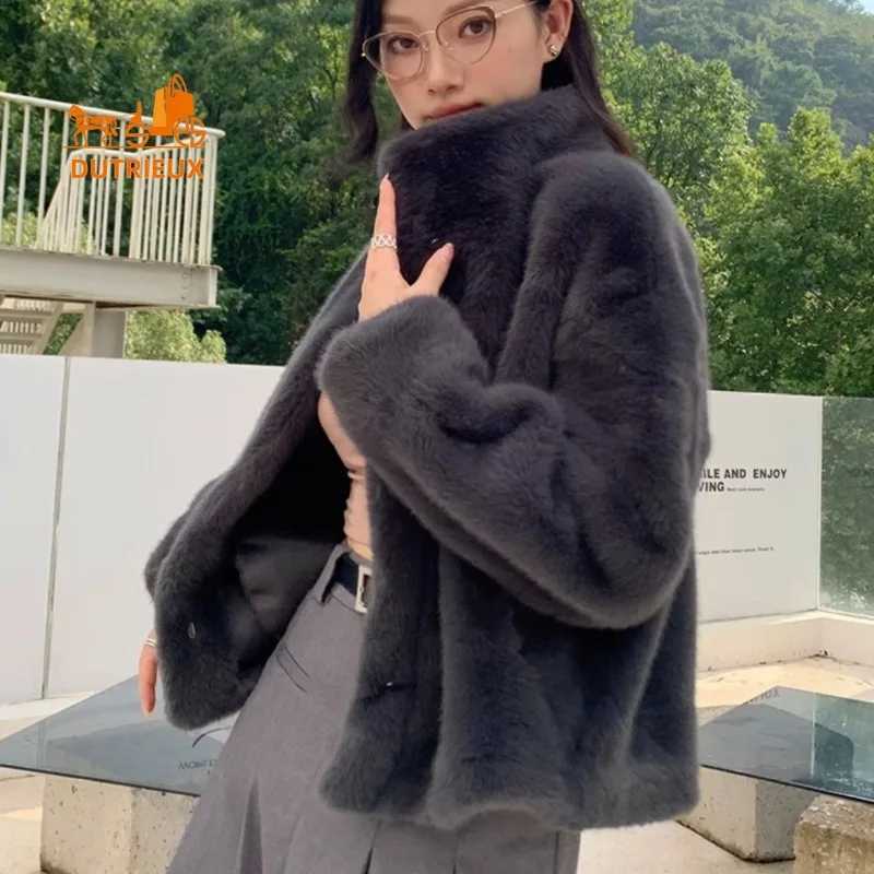 Winter Womens Genuine Mink Fur Stand Collar Short Fur Coat 100 Real Mink Fur Office Skiing Hiking Warm Fur Jacket for Women W251016