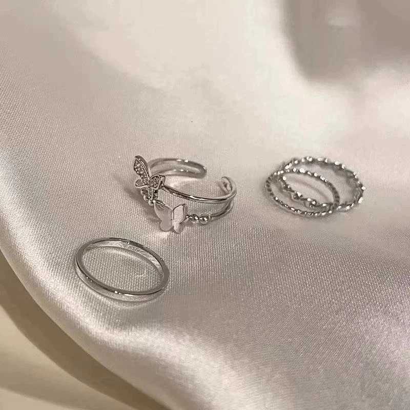 4Pcs Plain Circle Butterfly Ring Set Silver Color Opening Adjustable Fashion Personalized Finger Ring For Women Trendy JewelryL251015