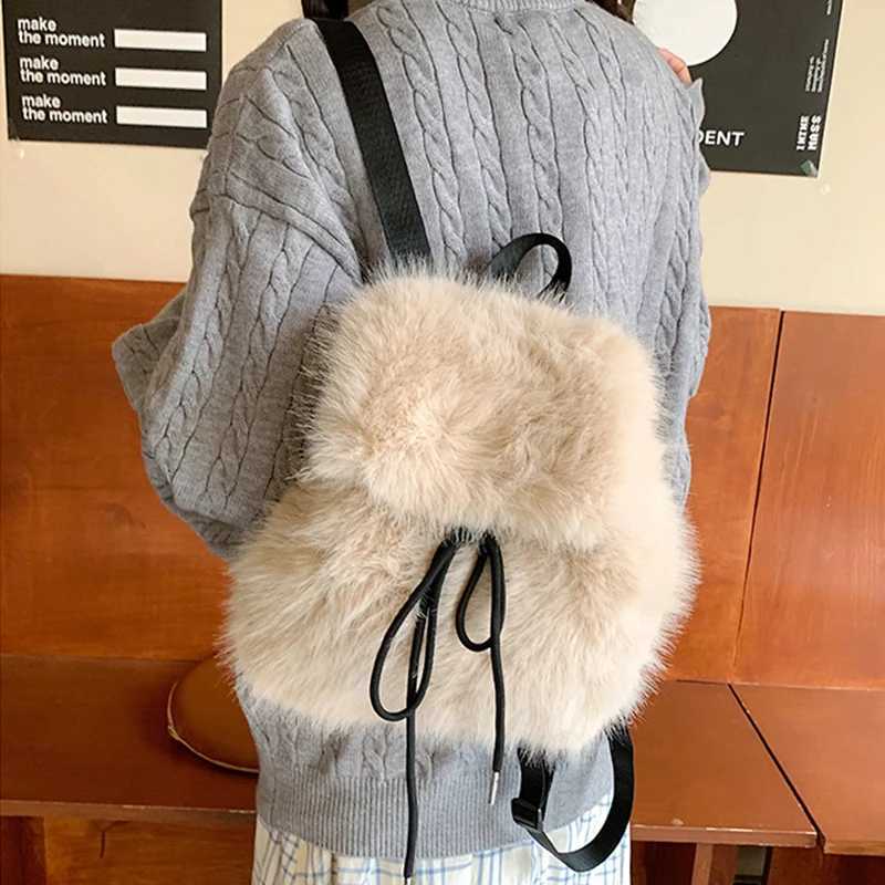 Winter Soft Plush Womens Backpack Solid Color Luxury Fake Fur Shoulder Handbag Fashionable Ladies Schoolbag for FemalesT251016