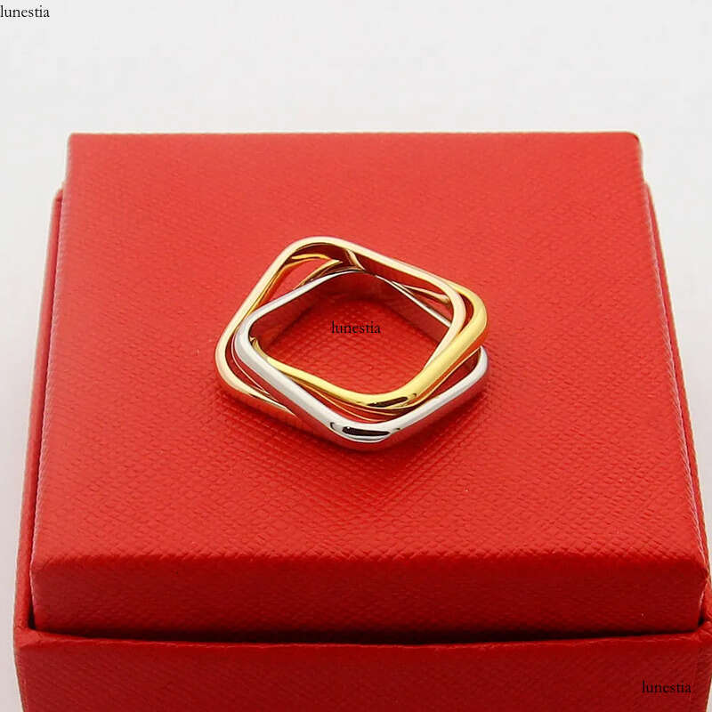Jewlery Designer Gold Necklace Men Engagement Ring For Women