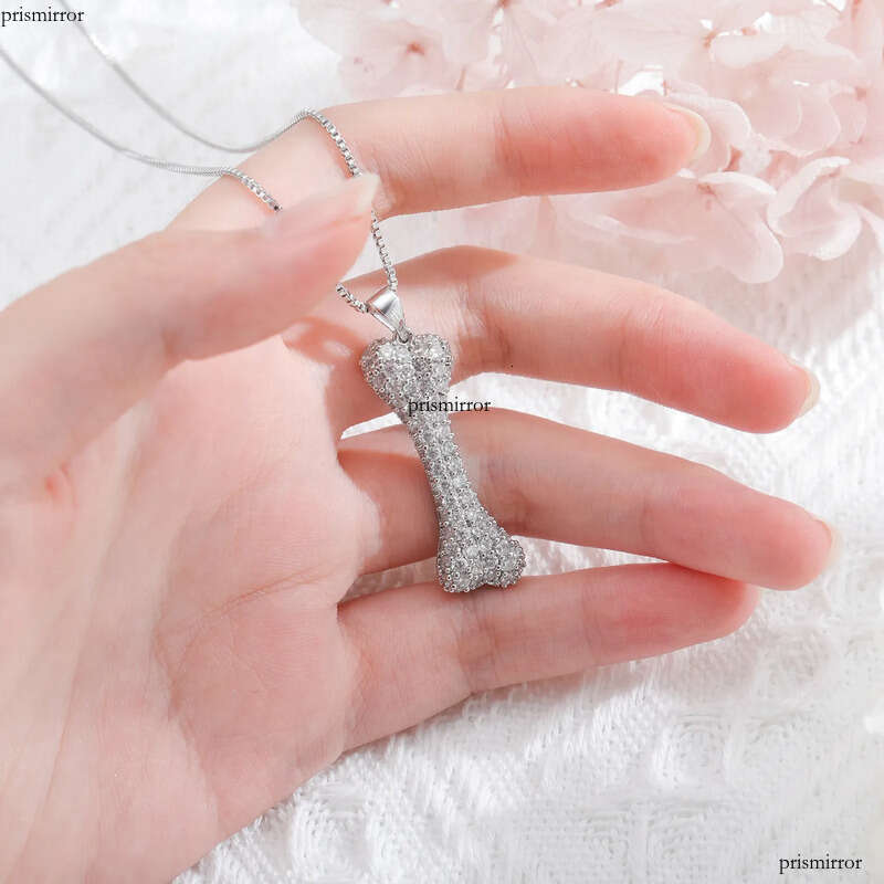 Mens Hip Hop Necklace Jewelry Sier Iced Out Bone Pendant Necklaces