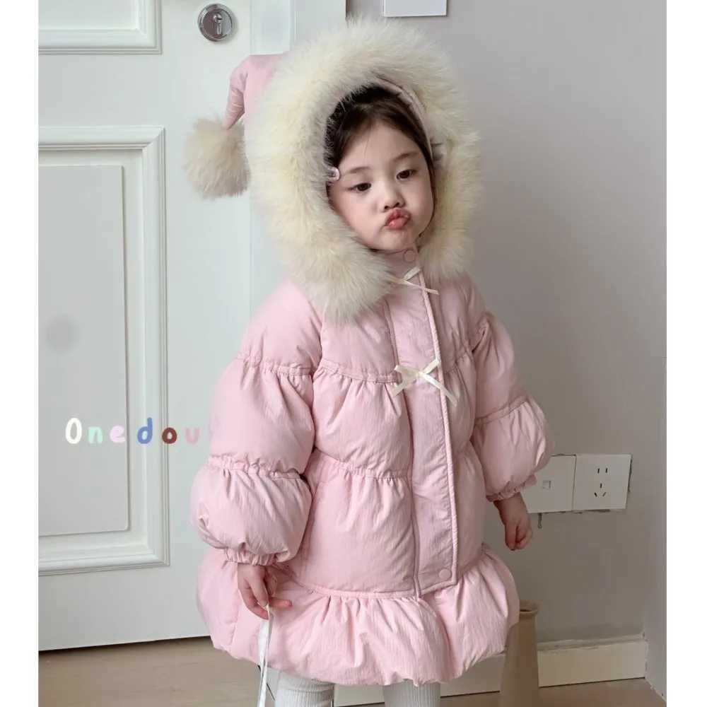 2025 Girls Baby Winter Long Coats Big Fake Fur Hooded Cotton Padded Thick Warm Overcoats Fashion Kids Children Princess ClothesT251016