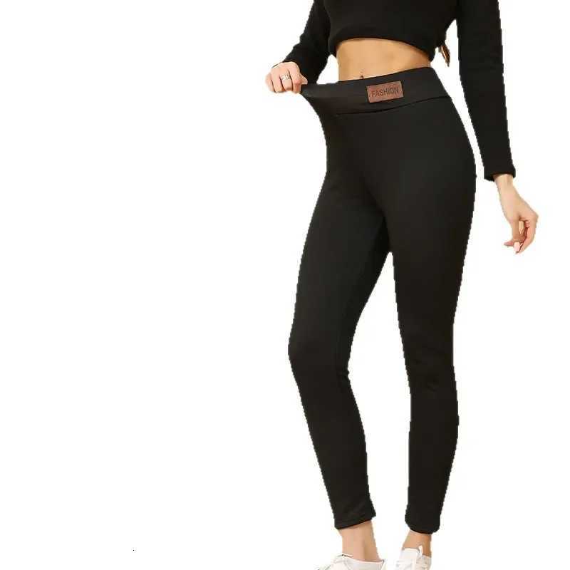 Thickened Fleece Lined High Waist Slim Fit High Waist Thermal Winter Leggings with Leather Tag Small Foot PantsT251016