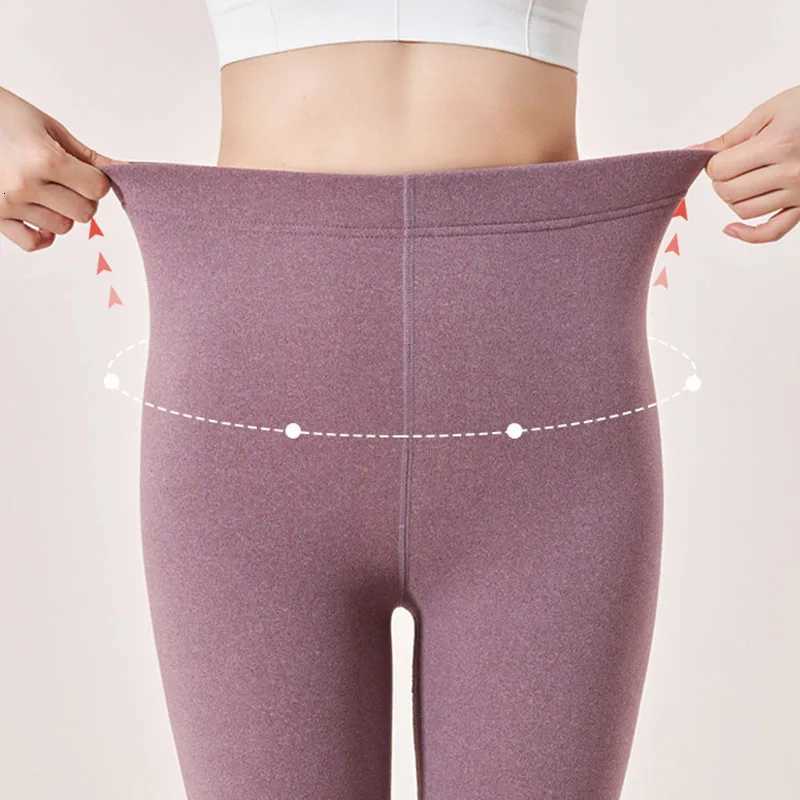 2025 Fall Winter New Velvet Padded Leggings Woman Sexy Tights Warm Fleece Leggings Lady Solid High Waist Elastic Yoga SweatpantsT251016