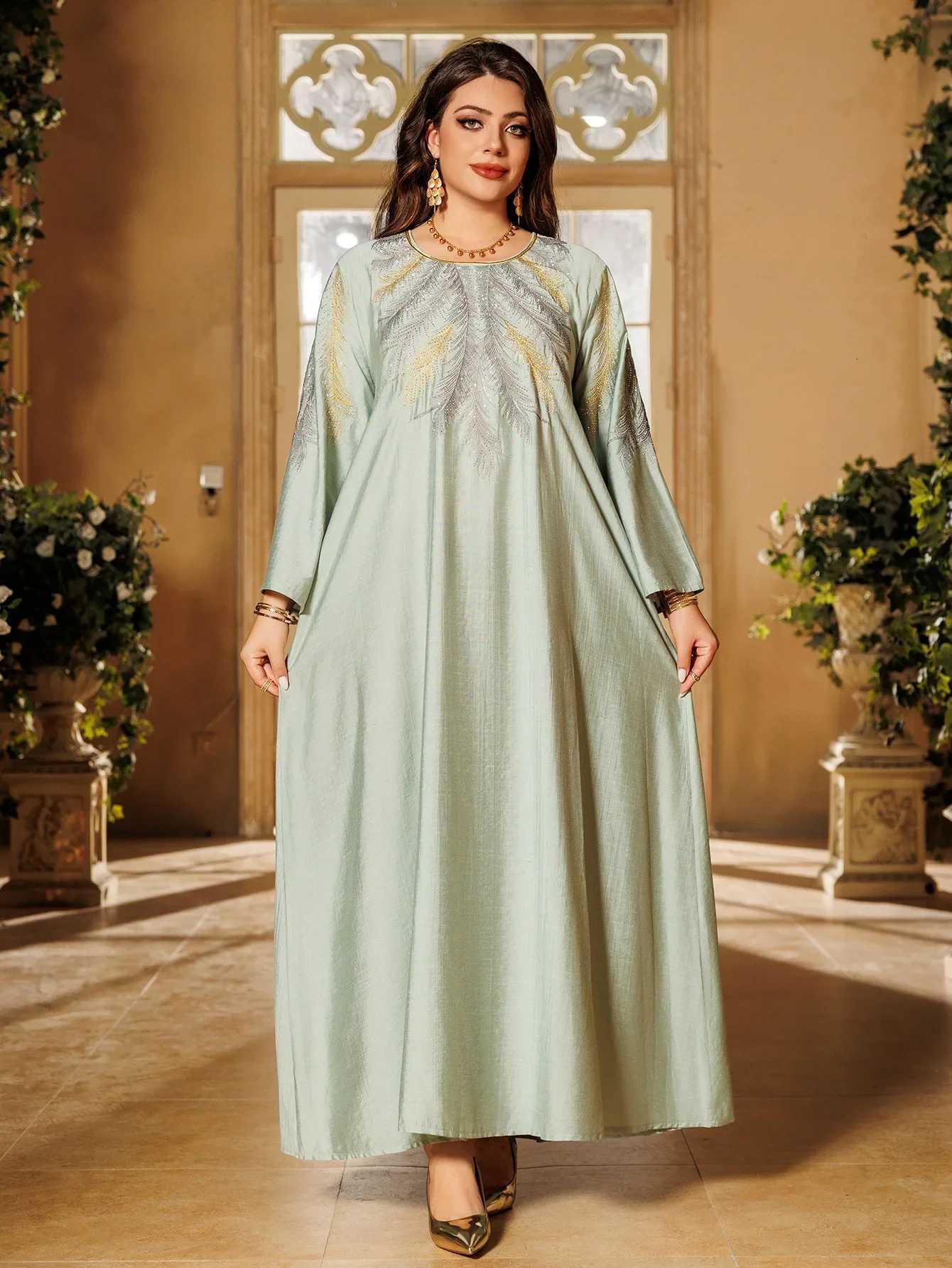 Diamonds Dubai Abayas for Women Ramadan Eid Djellaba Jalabiya Turkey Ka Muslim Dress Caftan Marocain Femme Musulamne Kaftan X251016