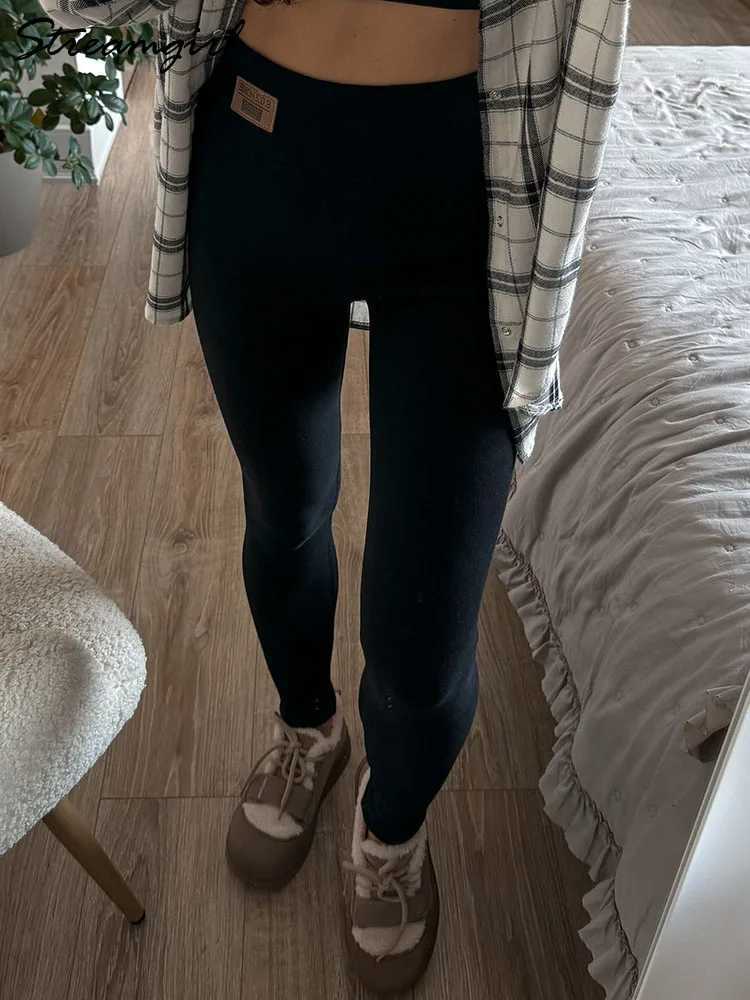 Warm Winter Leggings Women Lambs Wool Skinny Pants High Waist Thick Fleece Legging Ladies Black Winter Leggings Women Warm 2024T251016