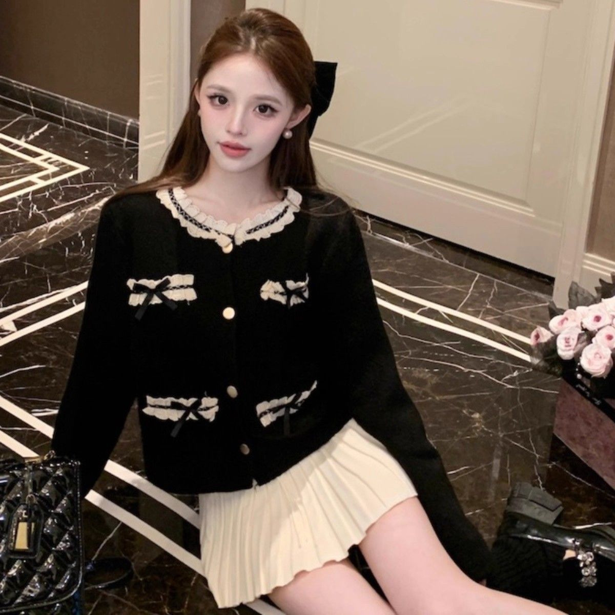 2025 Autumn/Winter New Bow Knitted Luxury Cardigan Women's Long Sleeve Sweater design Soft and Beautiful Designer Lace Edge Decorative Coat