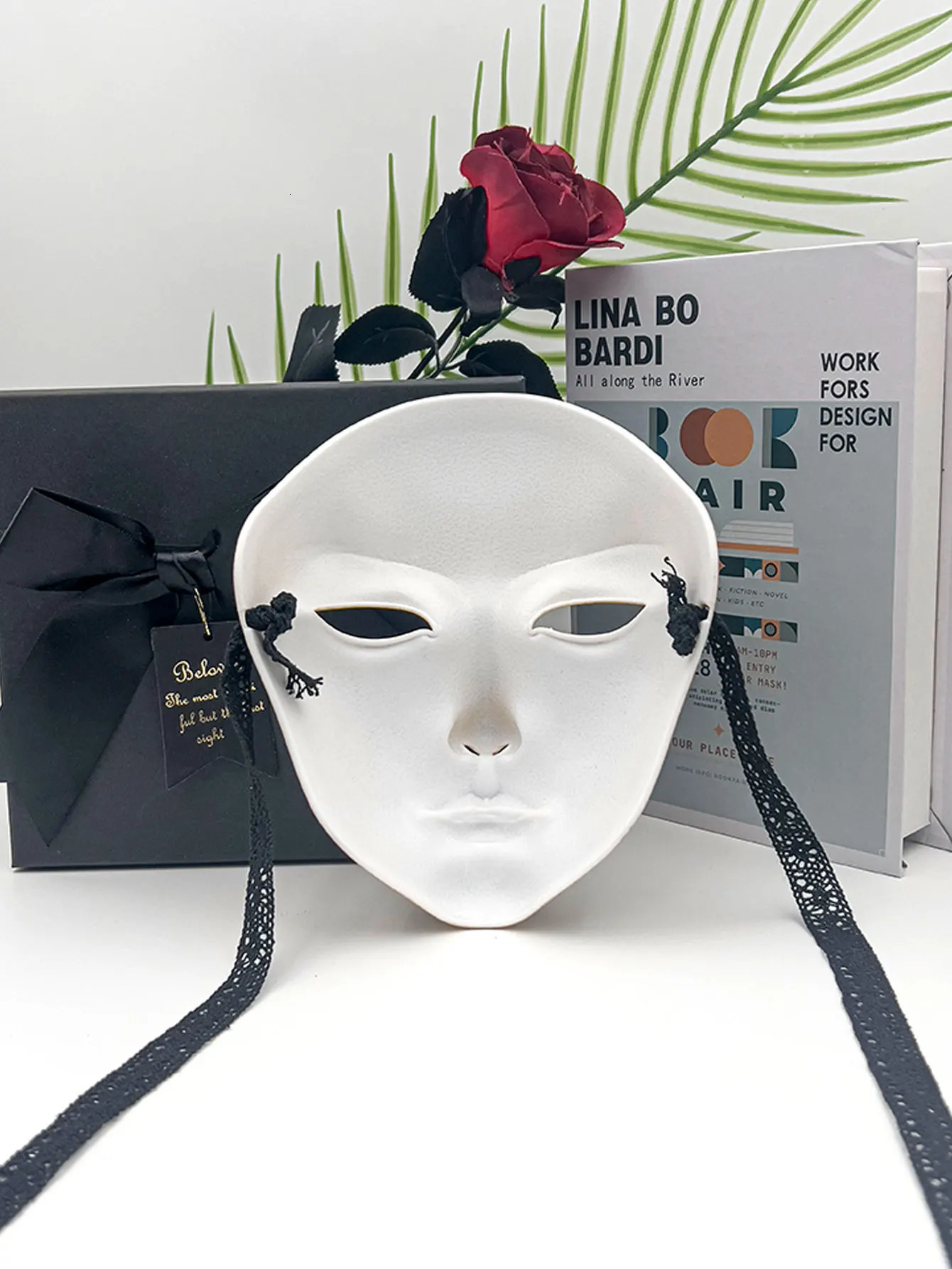 Halloween fullface masquerade ball hiphop dance mask black white and silver pure color mask costume performance props 251011