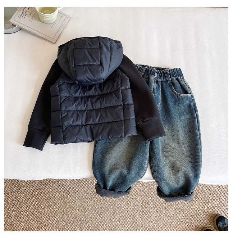 Kids Clothes Winter Coats New Koreanstyle Slim and Lightweight Down Hooded Jacket Top Winter Boys and Girls Warm OutwearT251016