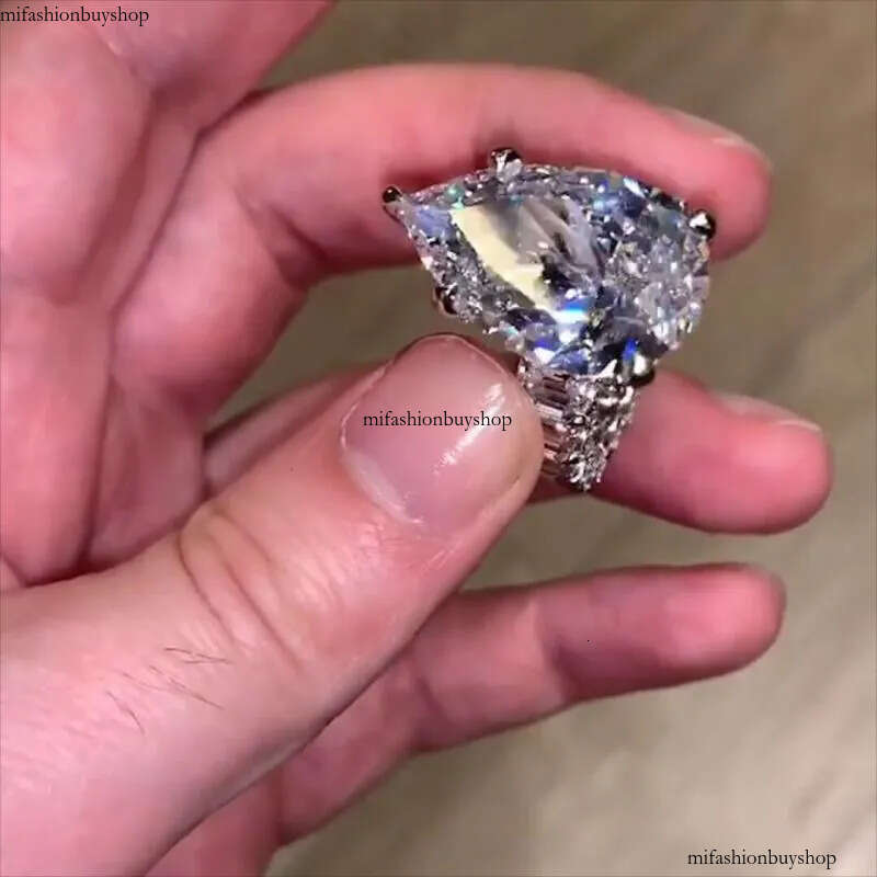 Rulalei Brand Wedding Rings Stunning Jewelry Sterling Sier Large Pear Cut White Moissanite CZ Dia Gemstones Party Women Engagement Band Ring Gift
