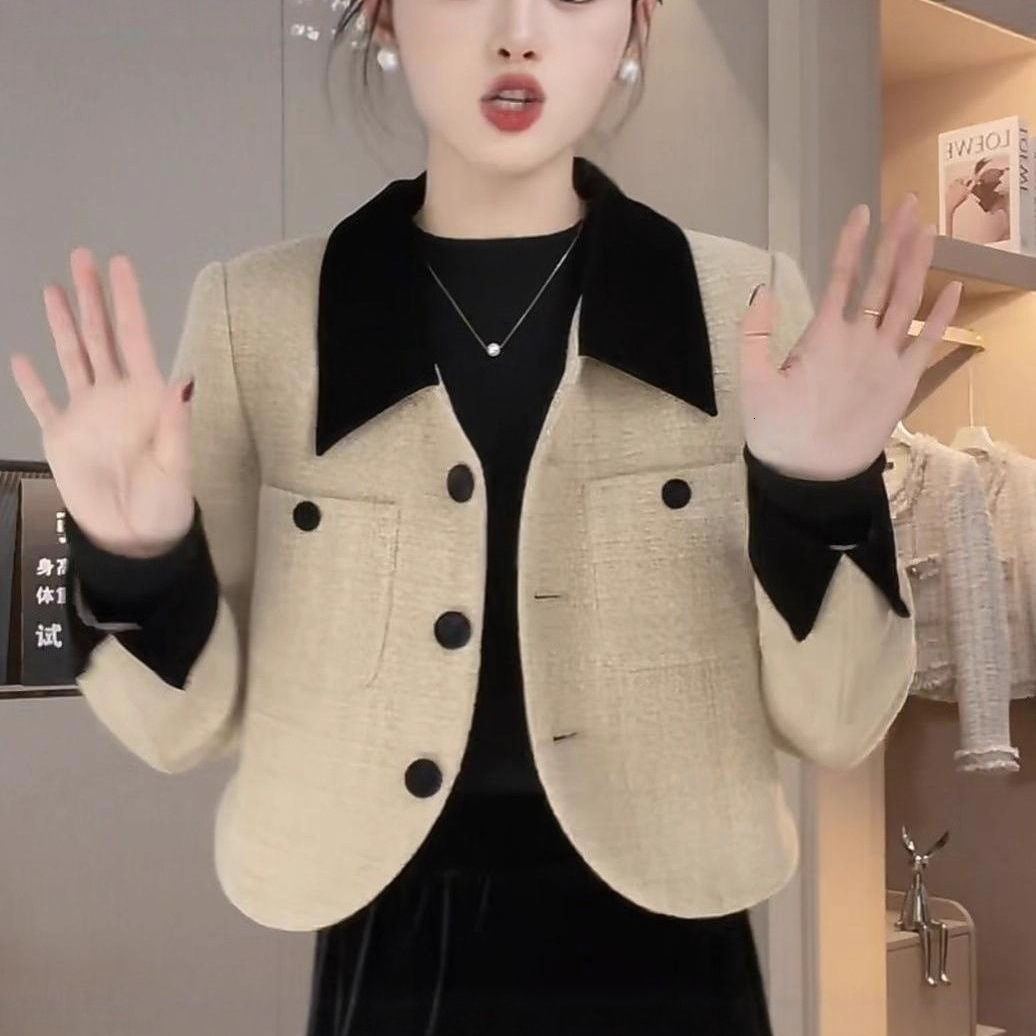 2025 Autumn fashion Designer Jacket Luxury New Top Women's Jacket Autumn/Winter New Fashionable Elegant Slimming Design Velvet Patch Short Jacket