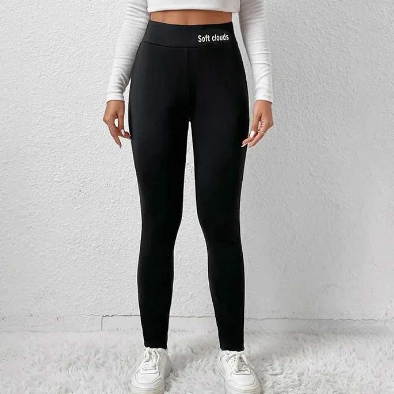 Winter Women Leggings Solid Warm Leggings Thicken Lambwool Hight Waist Fleece Keep Butt Lift High Stretchy Pocket Walking PantsT251016