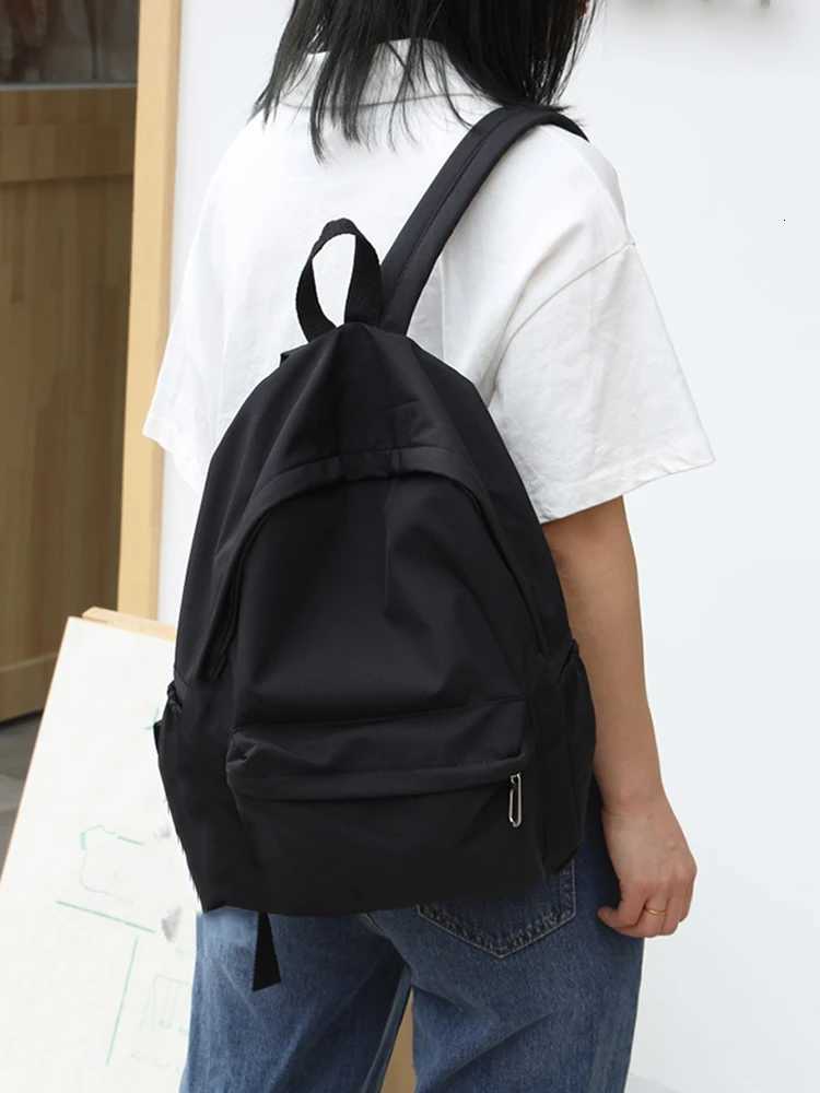 Daily Large Capacity Travel School Backpacks Ladies Pure Color Shoulder Knapsacks Nylon Zipper Shopping RucksacksT251016