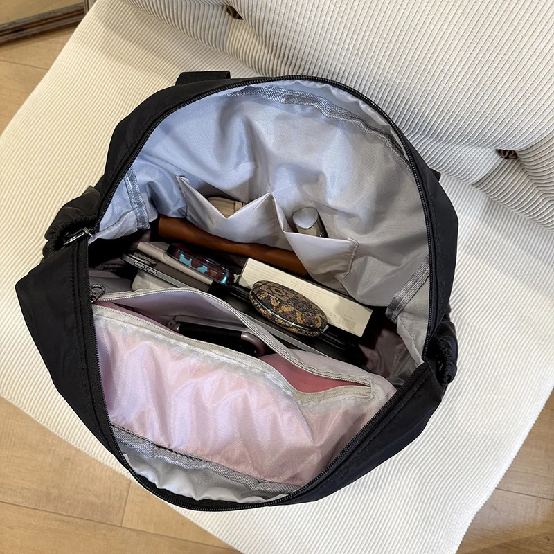 Oversized Multi Functional Fashion Backpacks For Women Large Capacity Dry and Wet Separation Shoulder Bag For Travelling Sports 251104