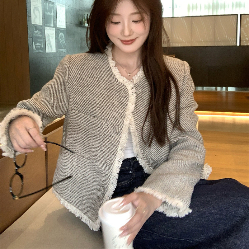 2025 Autumn/Winter design New High end Tassel Short Floral Jacket Luxury Women's Designer Jacket Autumn New French Loose Elegant Top