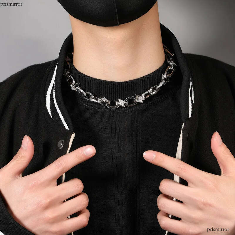 Hip Hop Lighing Jewelry Mens Womens Iced Out Clavicle Chain Gold Chokers Necklace