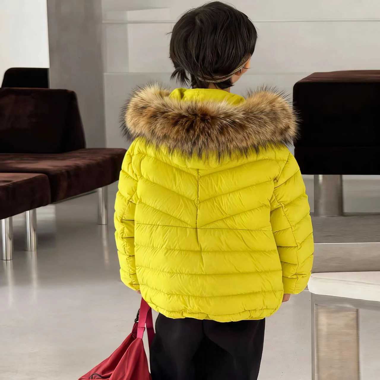 2025 New Childrens Down Jacket Lightweight Hooded Natural Fur Warm White Duck Down Girls Jacket 616 year Boys Coats RM208T251016