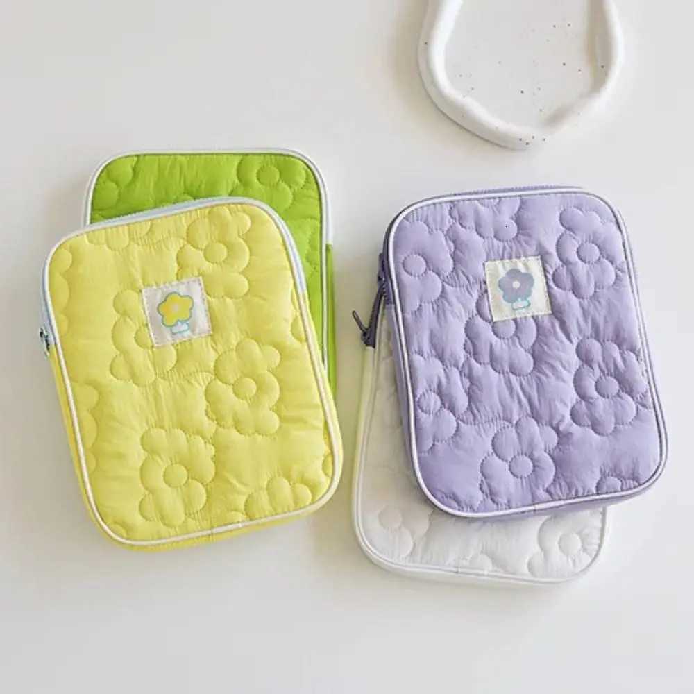 Cute Flower Laptop Sleeve Case Shockproof Large Capacity Notebook Cover Ultra Thin Fashion Laptop BagW251015