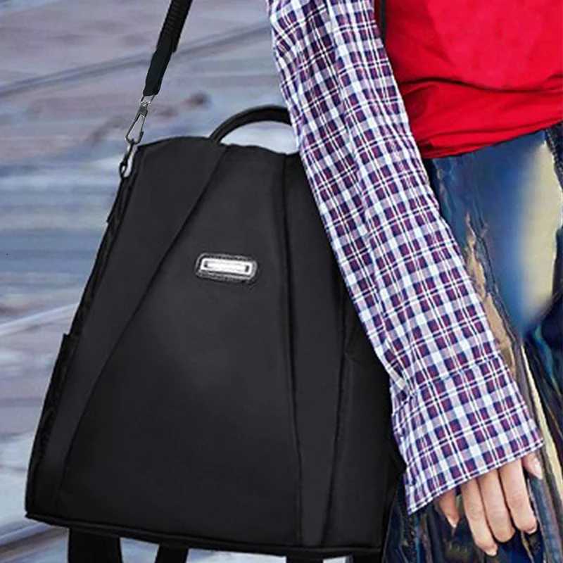 Neutral Style Backpack for Men and Women with Three Carrying Straps Suitable for Travel and Tourism Made of Nylon MaterialT251016