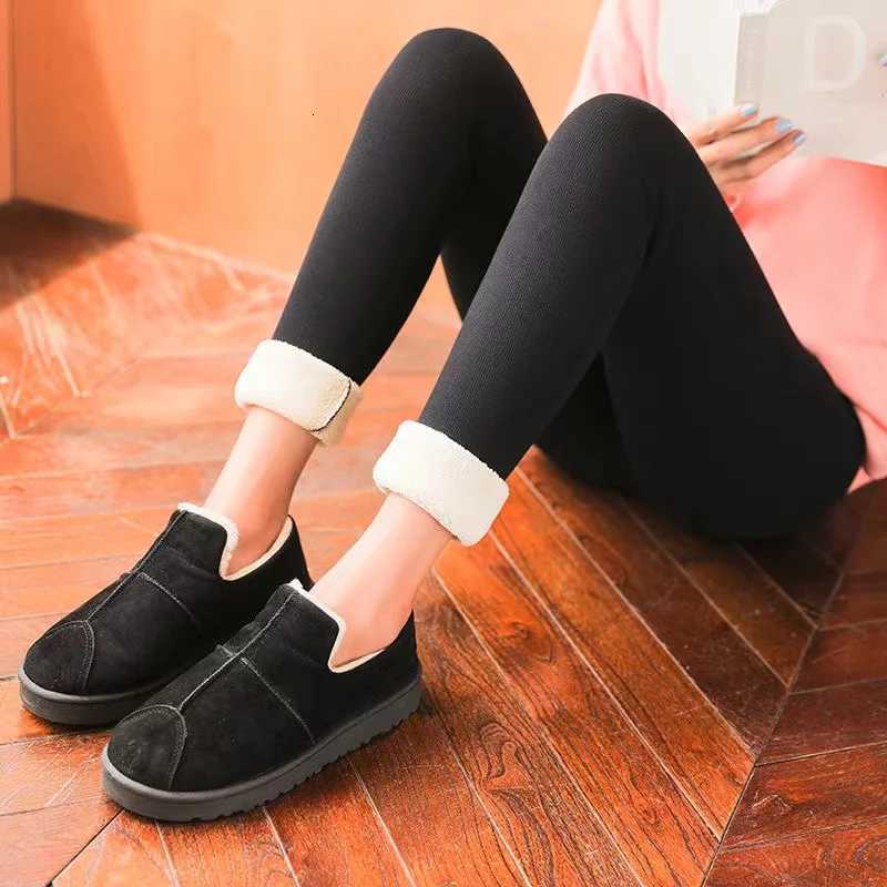 Winter Women Leggings Fleece Lined Velvet Keep Warm Pants High Waist Leggings Women Solid Comfortable Stretchy Thermal Plus SizeT251016