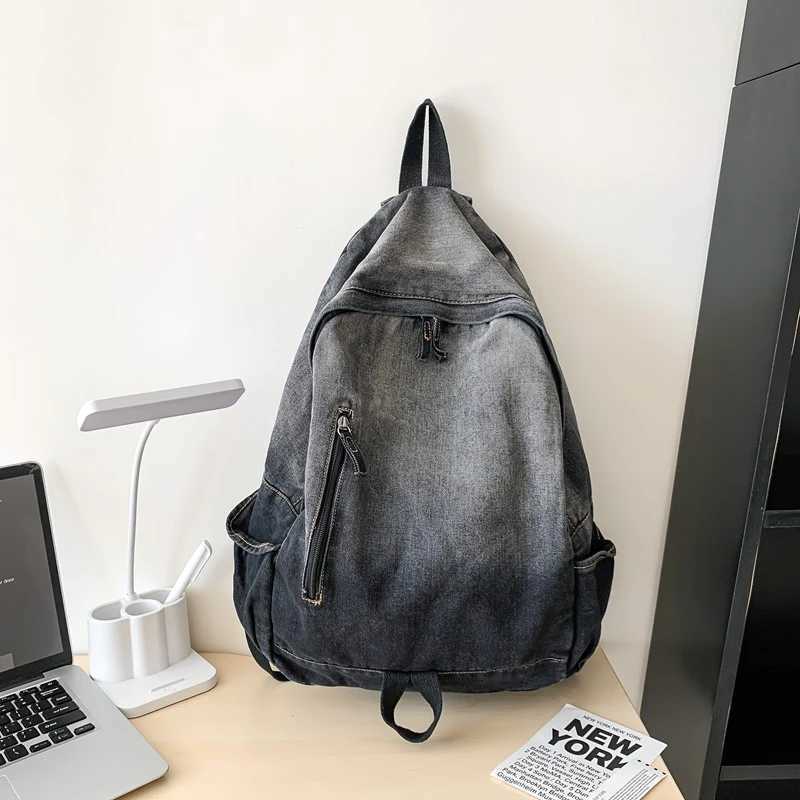 Mens and Womens Backpacks Student Schoolbags LargeCapacity Washed Denim BagsT251016