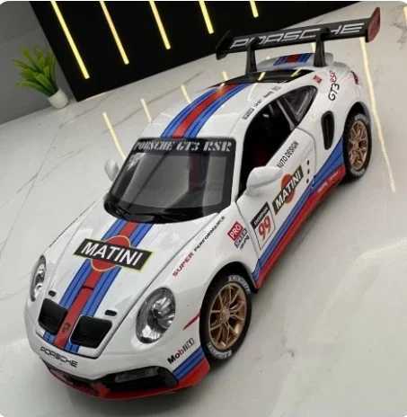 Diecast 132 Porsche 911 997 GT3 RSR Alloy Model Car Miniature Metal Supercar Pullback Vehicle Children Gift for Boys Kid Hottoy W251016