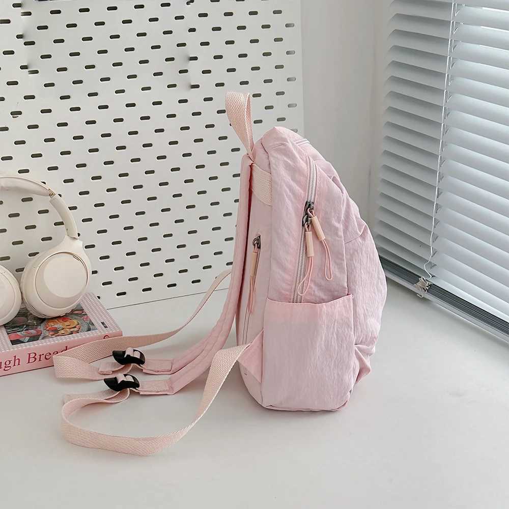 New Lightweight Backpack Minimalist Backpack High Aesthetic Travel Backpack Lightweight Hiking BackpackT251016